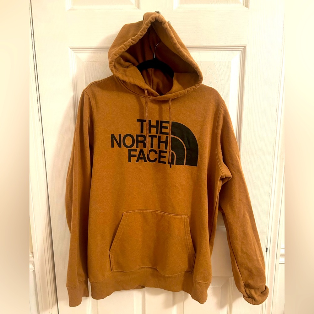 Women’s brown Northface hoodie size medium